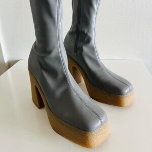 Stella McCartney authentic 9.5 size Women's Skyla Platform Boots